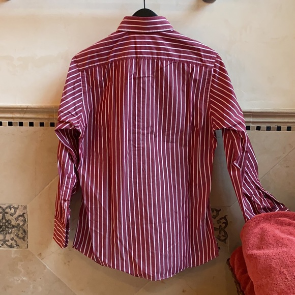Custom red and while broadcloth popover - Picture 3 of 3